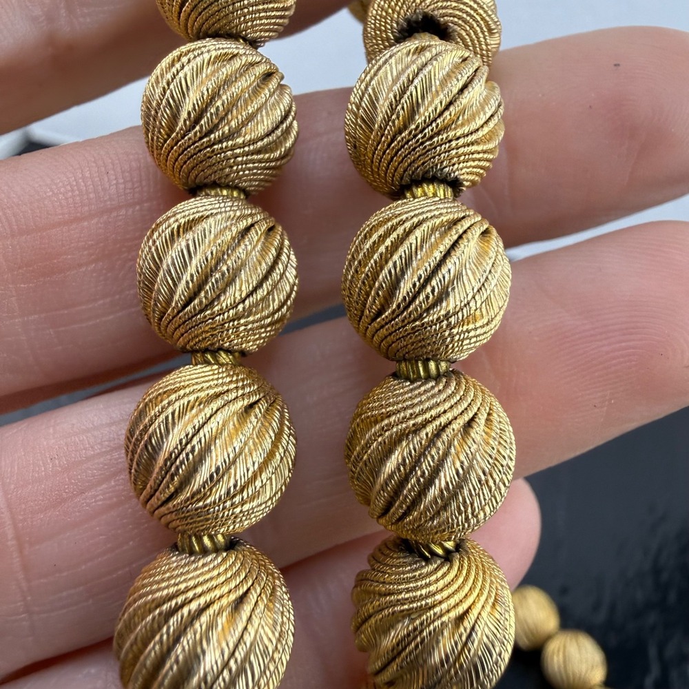 Vintage Estate Necklace Gold Tone Textured Ball Beaded Floral Clasp 24"
